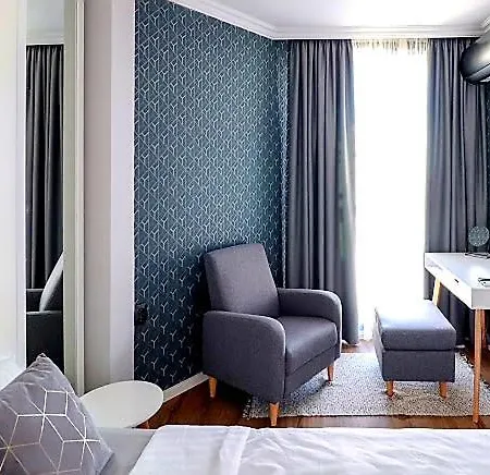 Kalianny Stylish And Cozy Apartment Near The Sea * ブルガス
